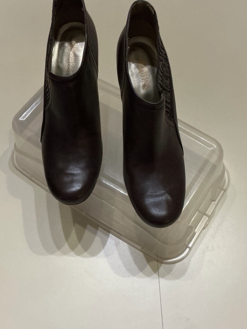 Kenneth Cole Reaction Dark Brown Leather Ankle Booties with Braided Side